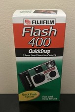 Fuji Film Camera Quick Snap Flash 27 Exposure 400 Speed Color 2005-02 Disposable