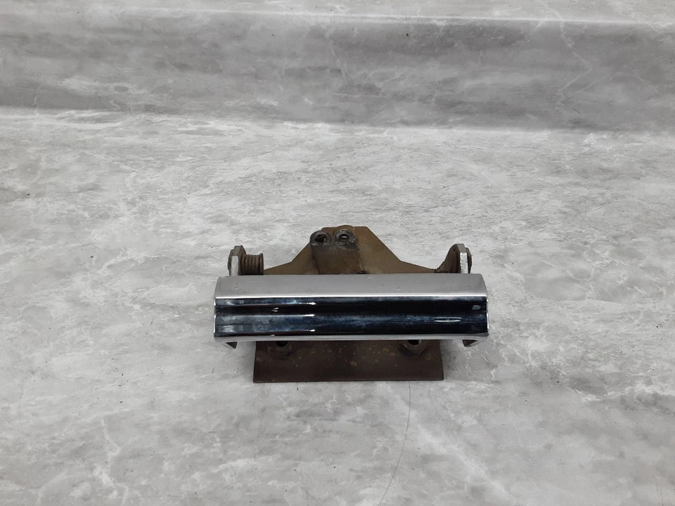 81-93 道奇 D150 D250 D350 尾门手柄 原始设备制造商 铬 — 第 2/4 张图片