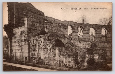 Bordeaux Ruines du Palais-Gallien Antique Roman Ruins RPPC