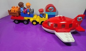 Lego Duplo Airport # 10590 100% Complete 29 Piece Instruction Manual 2015