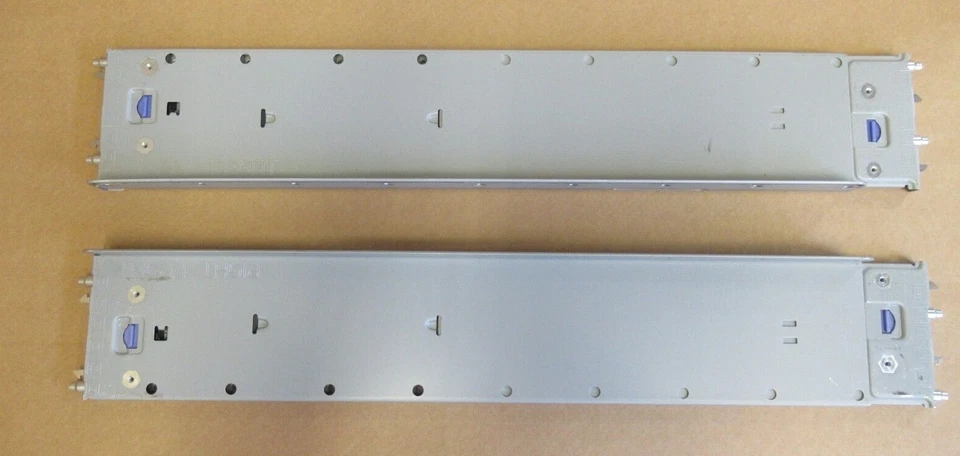 IBM Lenovo Flex System 7893 8721 8724 Enterprise Rack Rail Kit 88Y6722 88Y6723 - Image 4 of 4