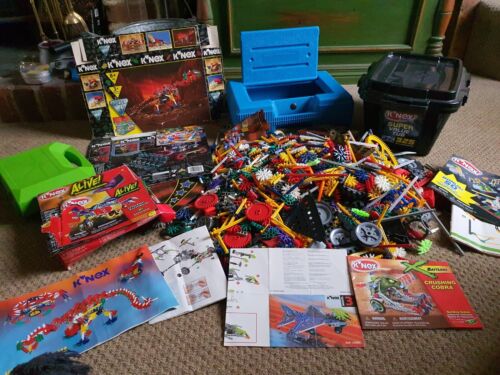 K'nex Large Collection with several kits & Booklet Inside with Original Case. - Picture 1 of 9