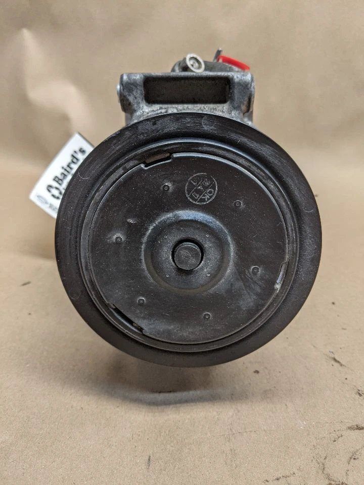 Б/у компрессор кондиционера подходит: 2010 Volkswagen Cc 2.0 класса A - Изображение 2 из 4