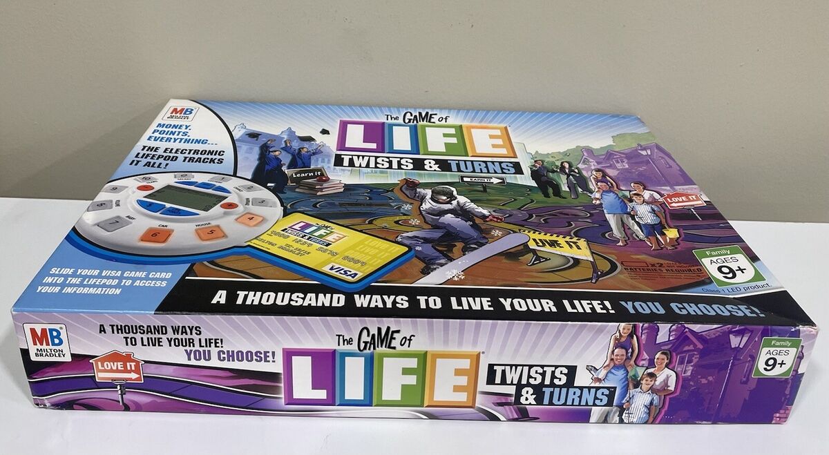 The Game of Life Twists and Turns by Milton Bradley 2007 - 100