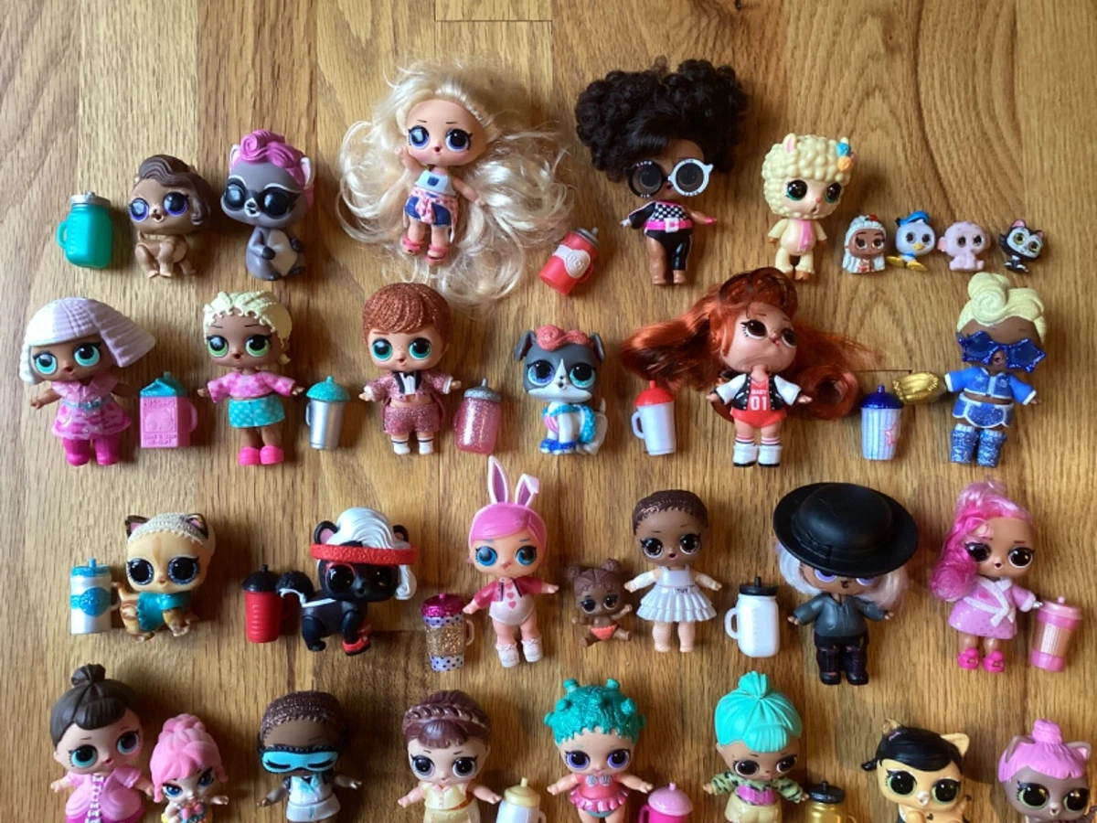 LOL SURPRISE MINI DOLLS & ACCESSORIES - LOT OF 55 PIECES