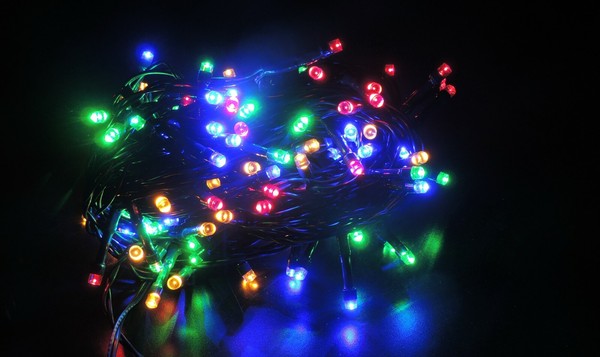 Led Lichterkette AußEn/Innen 120 Leds Multicolor GesamtläNge 12 Meter-image