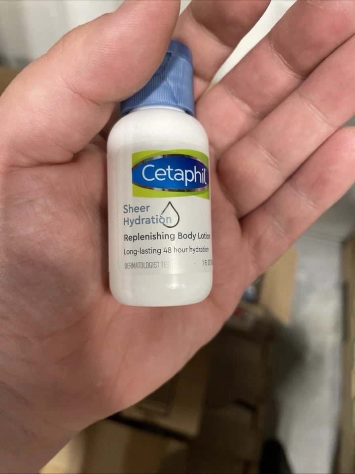 24 Botellas -Cetaphil Hidratación Transparente - Loción Corporal Reponedora (1oz) Foto 2 de 4