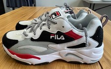 Fila Sneaker Ray Tracer White/Black Womens 5.5