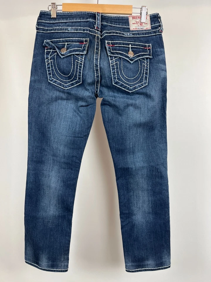 Jeans feminino True Religion tamanho 32 azul denim mistura de algodão lavagem escura fino reto - Imagem 2 de 4