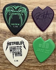 Metallica Guitar Picks Hetfield Hammett Black Fang White Fang Jazz III 4 Pick
