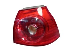Rückleuchte Rücklicht aussen rechts für VW GOLF V (1K1) 1.4 16V 1K6945096AA