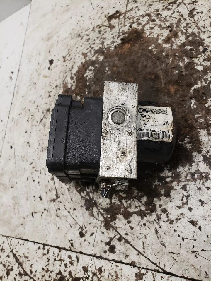 Módulo de control de bomba de freno ABS para Mazda Mazda 3 2010-2011 Foto 3 de 4