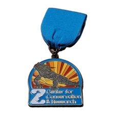 Zoo Reptile Center For Conservation & Research Fiesta Medal San Antonio Pinback 