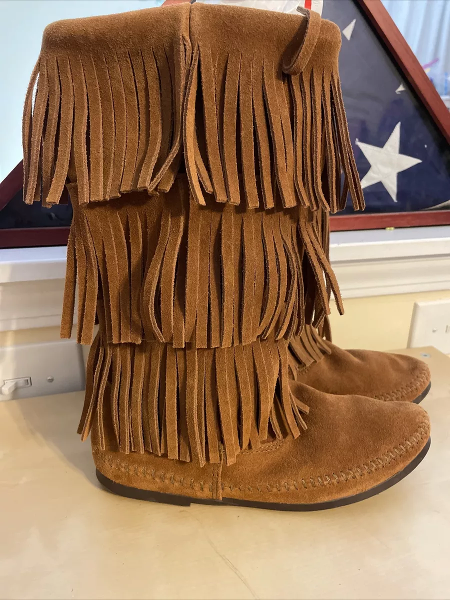 Minnetonka Tan Suede Leather 3 layer Tiered Fringe Calf Height Boots Size 8