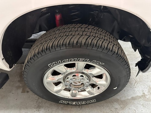 2016 Ford F-350 LARIAT - Picture 9 of 23