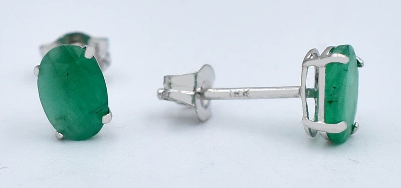 GENUINE 1.30 Cts EMERALD STUD EARRINGS 14K WHITE GOLD - Free Certificate - NWT