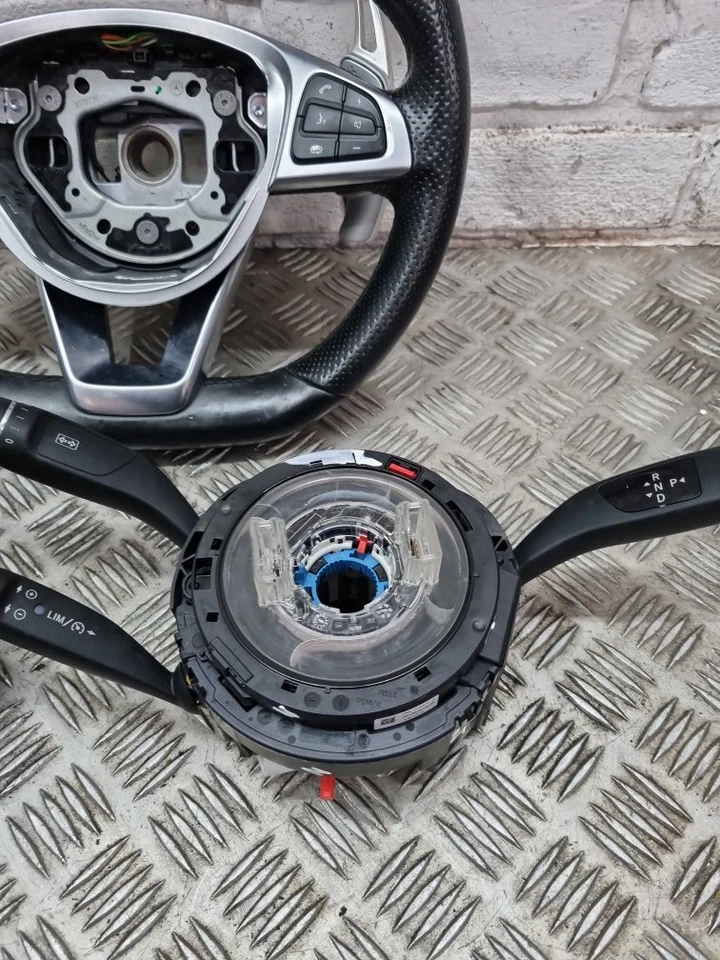 Mercedes C250 W205 Berlina 2014-2018 Set Di Volante - Immagine 4 di 4