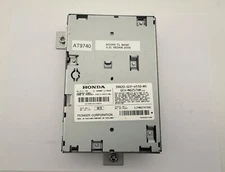 OEM 04-08 Acura TL Base Satellite Tuner Radio Module Receiver Control Computer