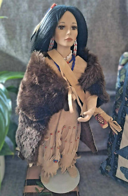 1995/Pine Leaf.Hamilton Collection.Indianer Porzellan Puppe.Köcher Bogenschießen