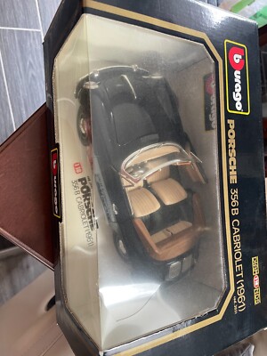 NEW Burago Porsche 356B Cabriolet 1961 1:18 Die Cast Car & Coin in Original Box