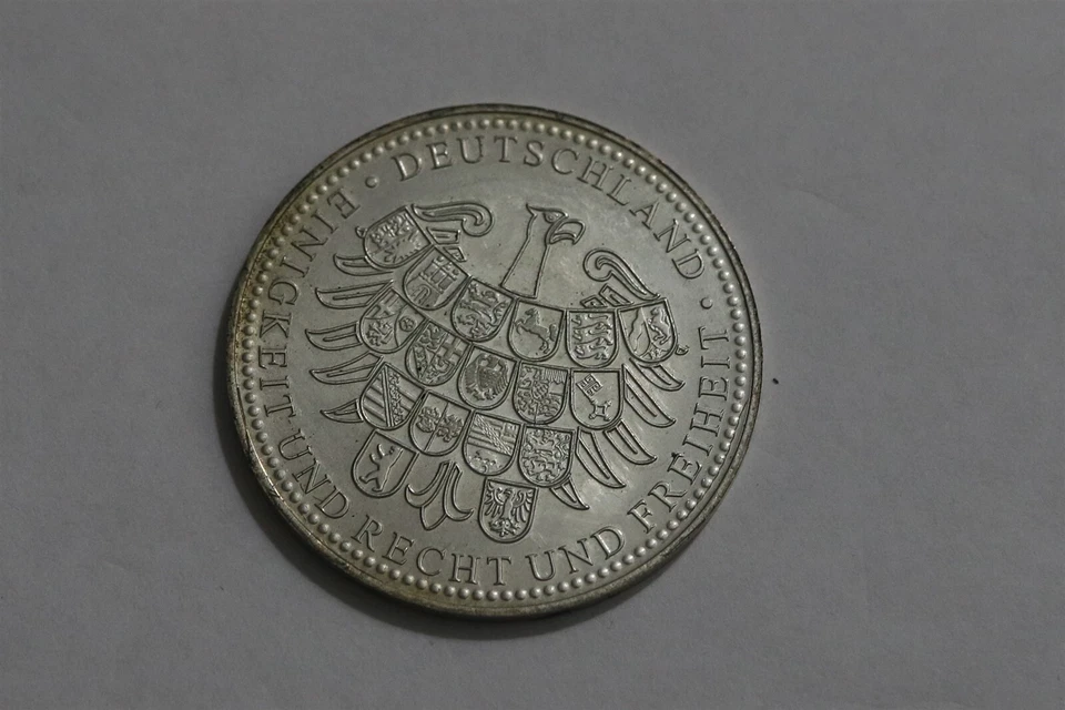 🧭 🇩🇪 MEDAGLIA GERMANIA ARGENTO 36mm 60 anni colorata/smaltata con coab56#2... - Immagine 3 di 4