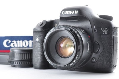 Canon EOS 7D / Lens EF 50mm f/1.8 ii Excellent+ SLR Digital Z2718