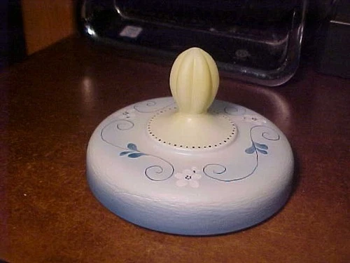 Hand Ptd Yellow & Blue Trim WHITE FLOWERS Fenton Chessie Cat Candy Jar LID ONLY