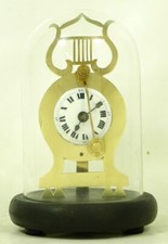 VORDER-ZAPPLER-TISCHUHR-ZAPPLE