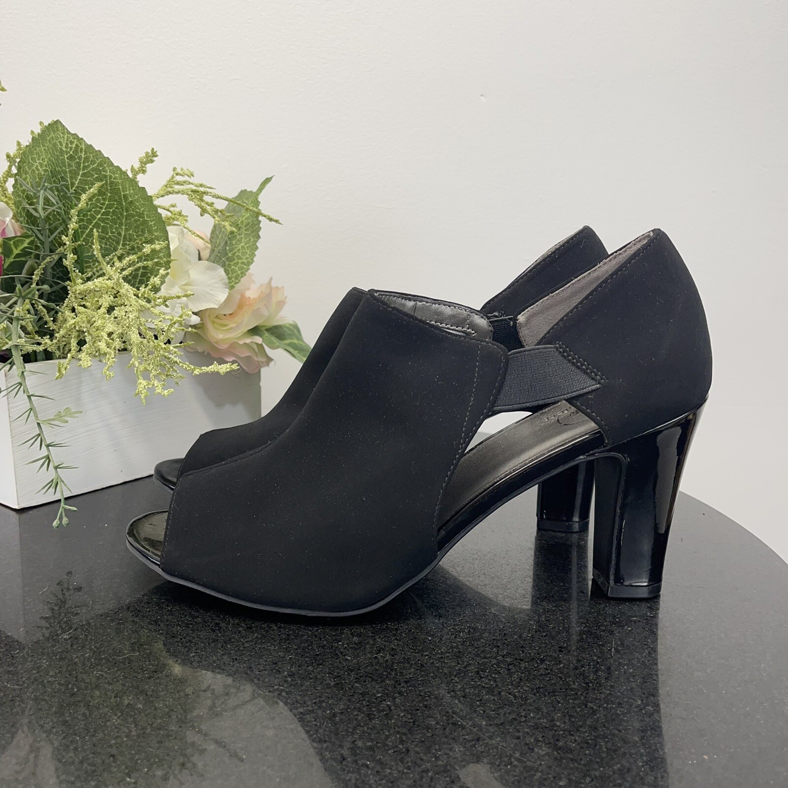 LifeStride Womens Constance High Heel 