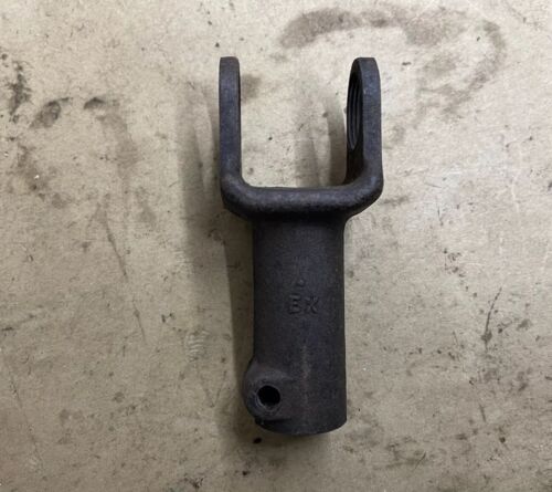 TRIUMPH 138348 2000 MK I & 2.5 PI MK I ADATTATORE PIANTONE STERZO INFERIORE GIOGO - Foto 3 di 6