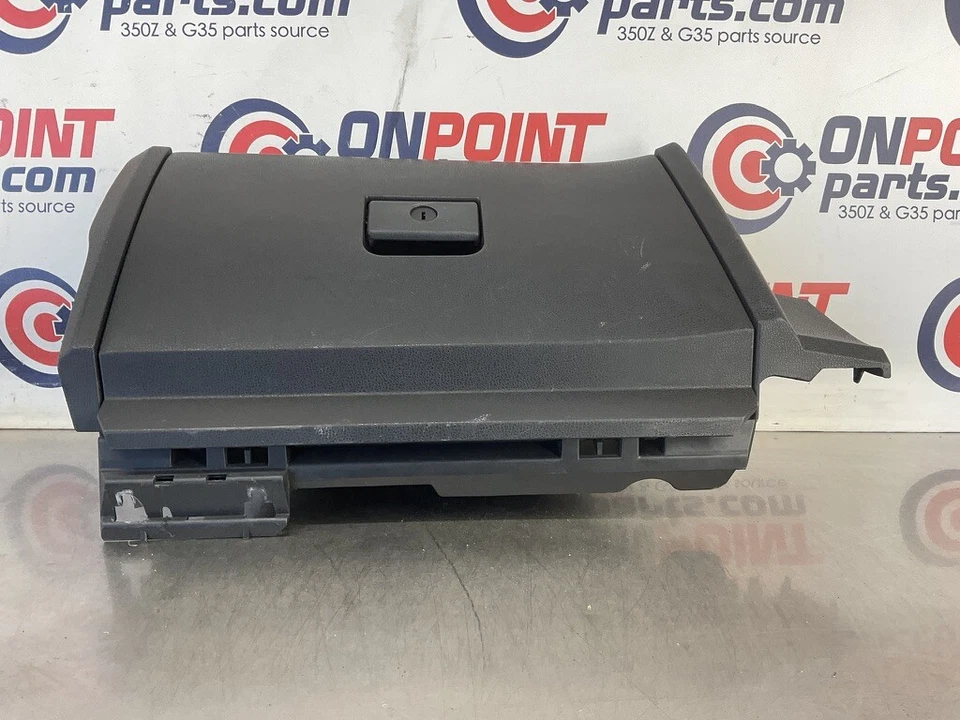 Nissan 370Z 2012 guantera tablero derecho pasajero 68108 OEM 24BDME7 Foto 4 de 4