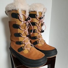 Girls Target Winter Boots Sz 3