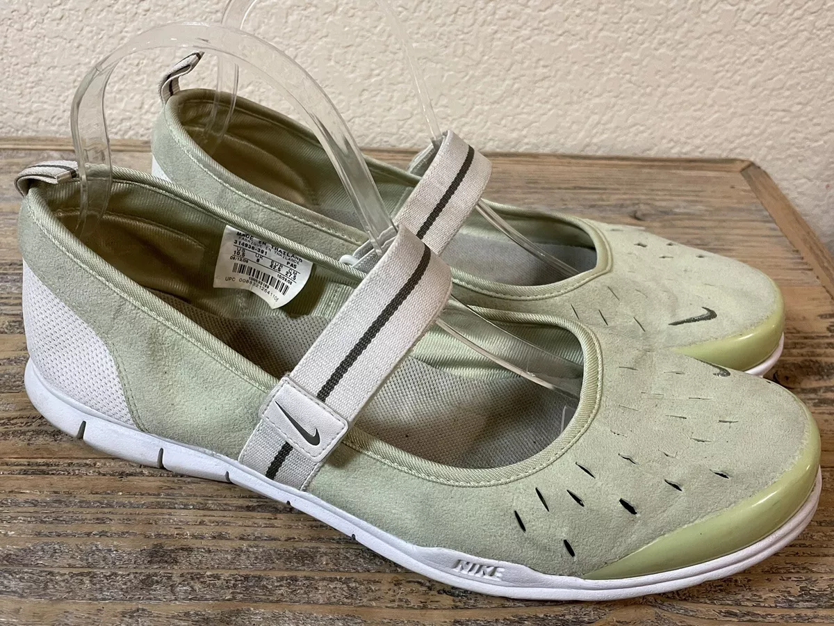 Nike 2025 mary jane