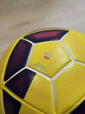 NIKE ORDEM 2 アジアカップ2015公式試合球 RARE NIKE ORDEM 2 2014/2015 WINTER OMB OFICCIAL MATCH BALL