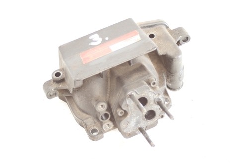 Audi V8 D11 Abdeckung Drosselklappe 077133115 Verbindungskrümmer