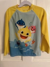 Baby Shark Boys Girls Rash Guard Shirt Toddler 4T Matches Trunks Swimsuit