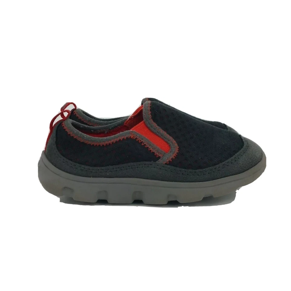 Zapatilla deportiva Crocs para niños sin cordones de caña baja Duet talla C10 negra roja zapatos 16226 Foto 2 de 4