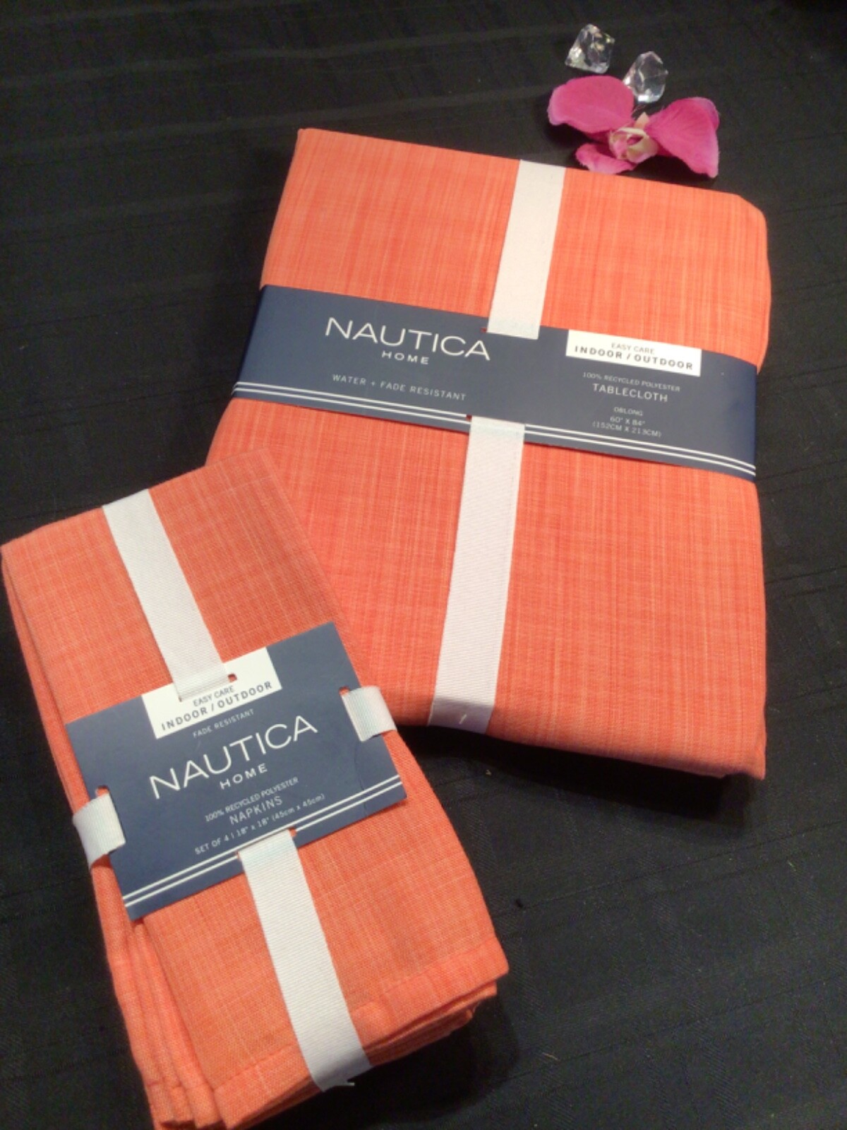 Nautica Outdoor Tablecloth & Napkins Set 60 x 84 Solid Coral fade