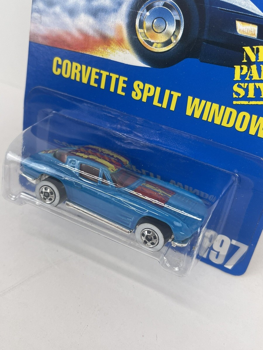 Hot Wheels Blue Card Collector #197 Corvette Split Window New