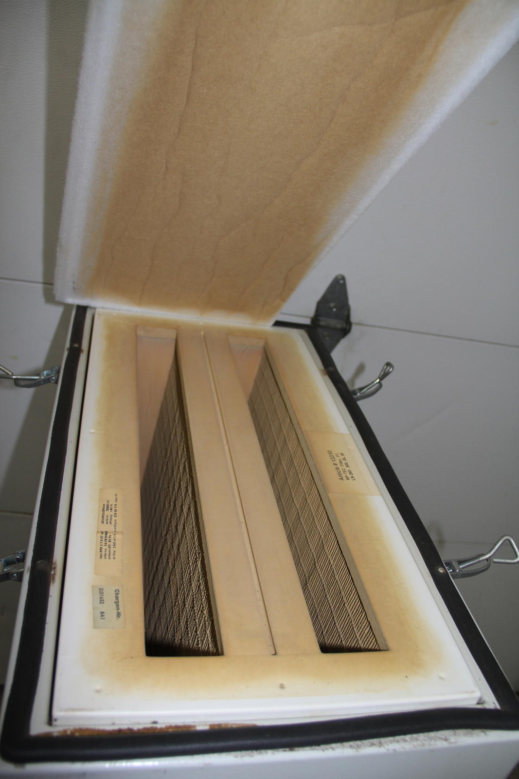 TBH GMBH LN 265 LN265 COMPACT MODULAR FUME EXTRACTOR FILTER UNIT 120V