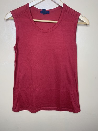 Gap Women's Size XSmall T-Shirt Scoop Neck Red Sleeveless - Picture 4 of 12