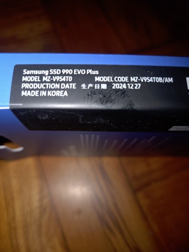 Samsung 990 EVO Plus SSD 4 To PCIe Gen 4x4 Gen 5x2 M.2 vitesses jusqu'à 7 250 Mo/s - Photo 10/10