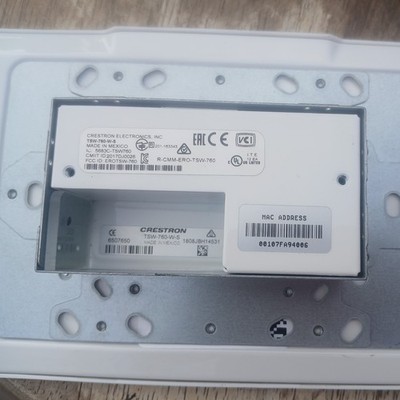  Crestron TSW-760-w-s 7   Touch Screen - White - Wall Mount & Room Light