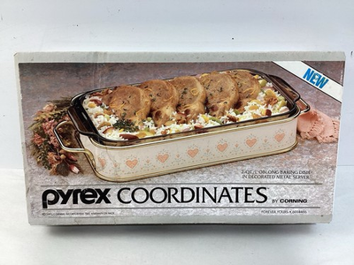 #ad Pyrex Coordinates Symphony 2 Qt Oblong Baking Dish In Metal Server NEW IN BOX $47.95