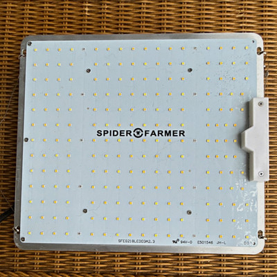 Spider Farmer 100W LED Grow Light Panel Dimmable 100-240V Mean Well XLG-100