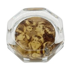 Vintage Glass Paperweight &ldquo;The Cherub Choir&rdquo; After Reynolds Angel Heads