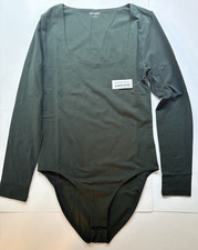 New Old Navy Women's Green Long Sleeve Body Suit Size M Scoop Neck Stretch Snap
