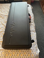 Fender Electric Guitar Case Compatible with Stratocaster/Telecasters