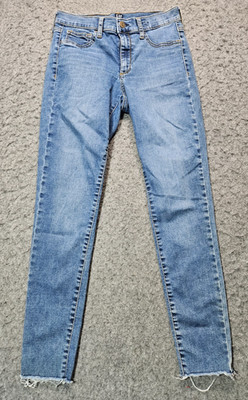 Gap denim blue skinny jegging denim jeans women/teen size 6/28