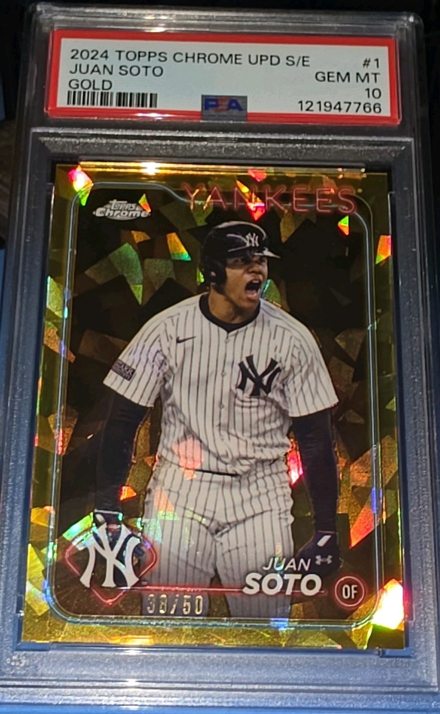 Topps 2024 Chrome Update Sapphire Juan Soto USCS1 Gold /50 Yankees PSA 10
